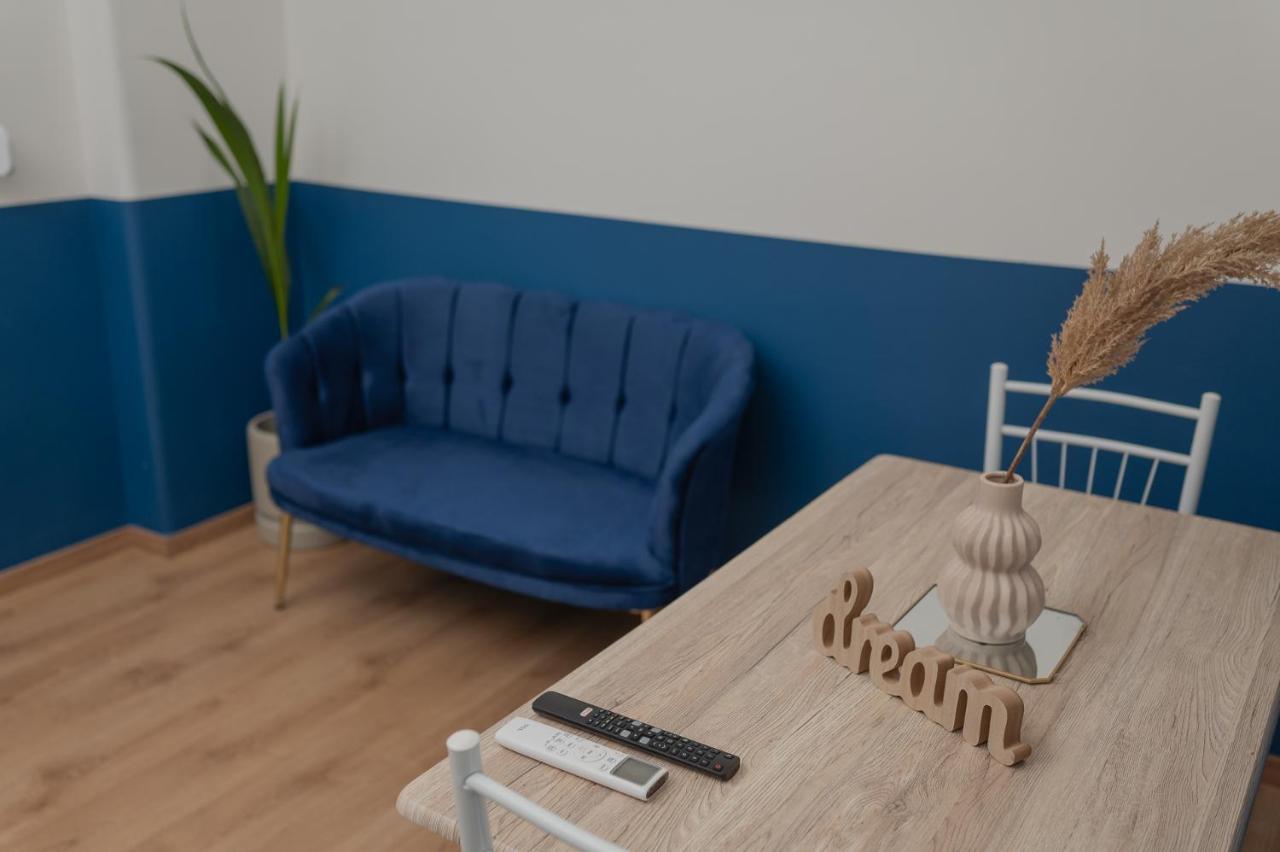 Sis Urban Apartments アテネ エクステリア 写真