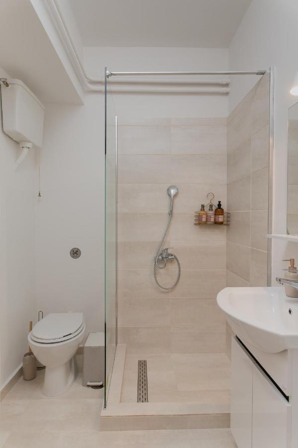 Sis Urban Apartments アテネ エクステリア 写真
